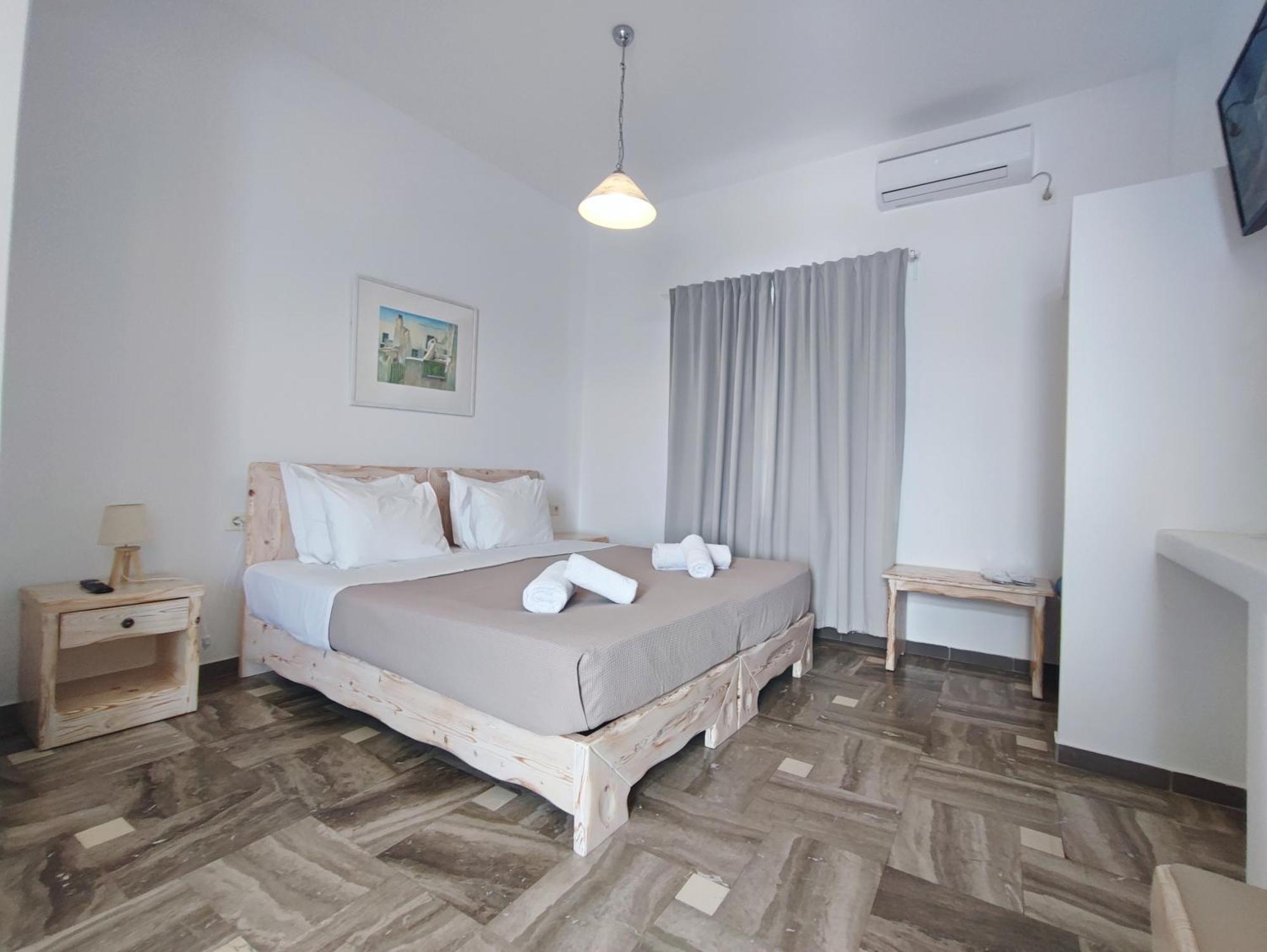 The Cliff Reflections - Adults Only Apartment Megalochori  Phòng bức ảnh